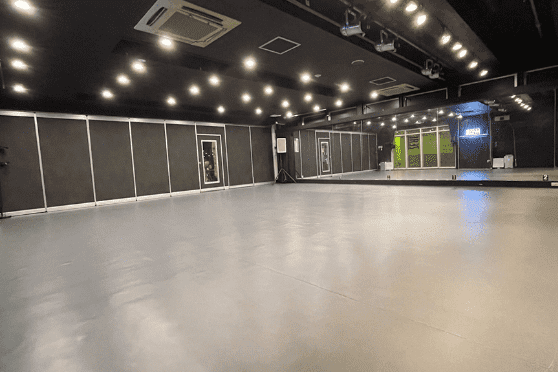 A STUDIO